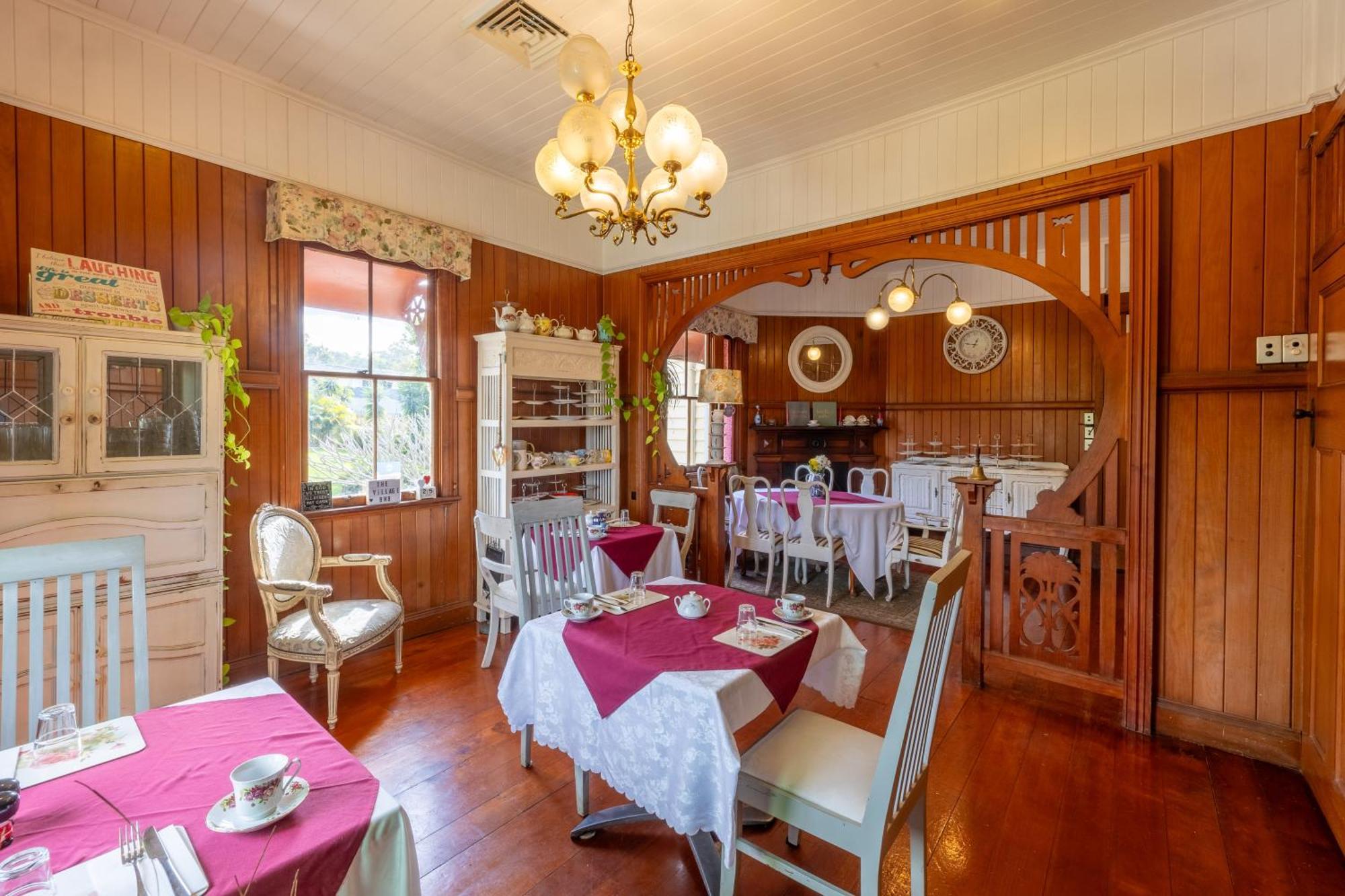 The Village B&B Gold Coast Eksteriør billede